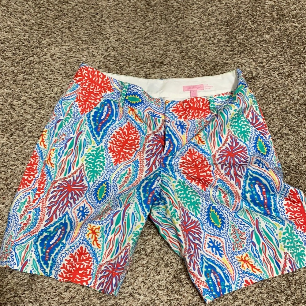 Chipper Lilly Pulitzer shorts size